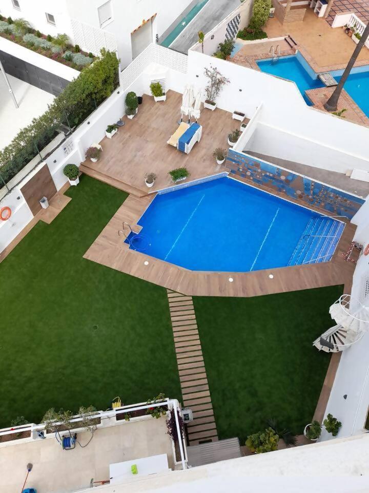 Palm Beach Marbella Apartamento Luaran gambar