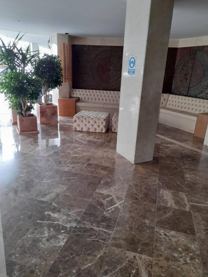 Palm Beach Marbella Apartamento Luaran gambar