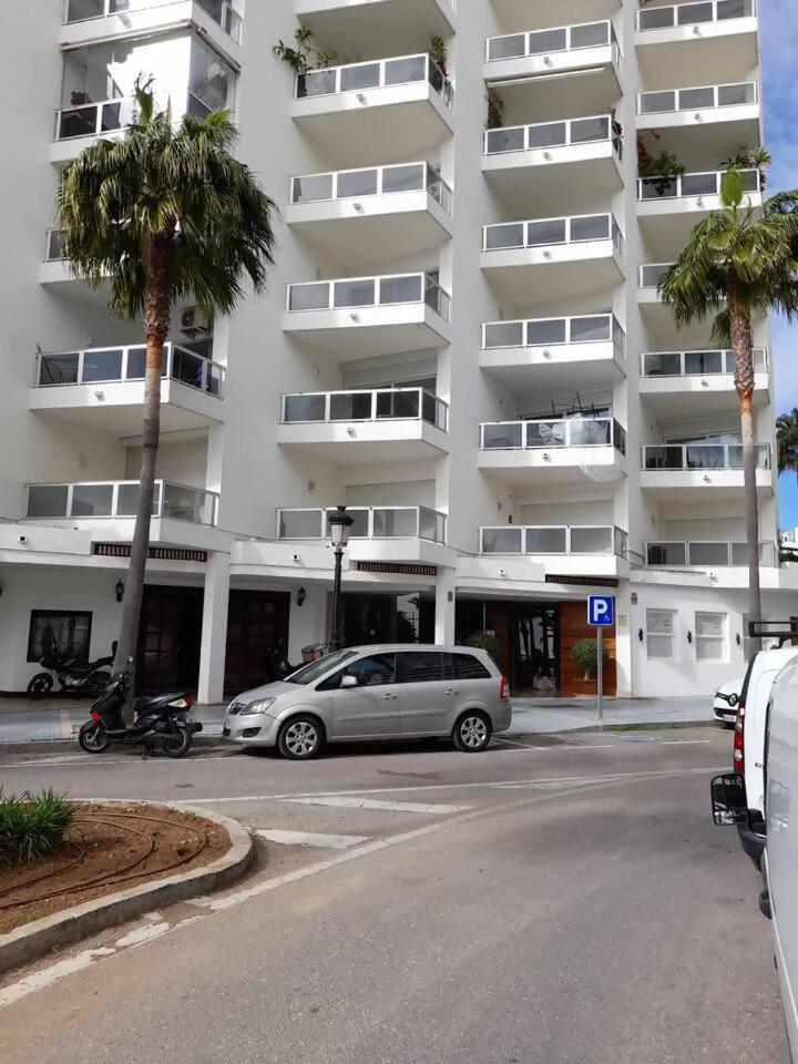 Palm Beach Marbella Apartamento Luaran gambar